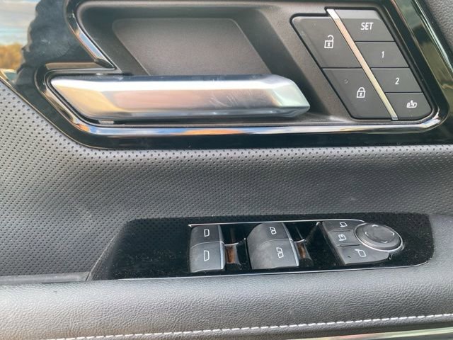 Used 2024 GMC Sierra EV Denali image 18