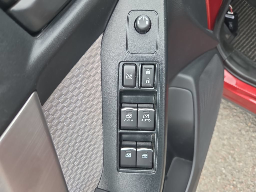 Used 2018 Subaru Forester 2.5i Premium w/ All-Weather Package AWD/4WD image 24