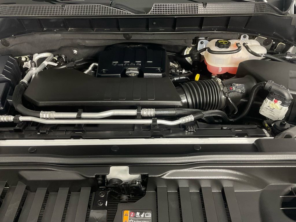 Used 2026 Chevrolet Silverado 1500 RST w/ RST Select Package image 9