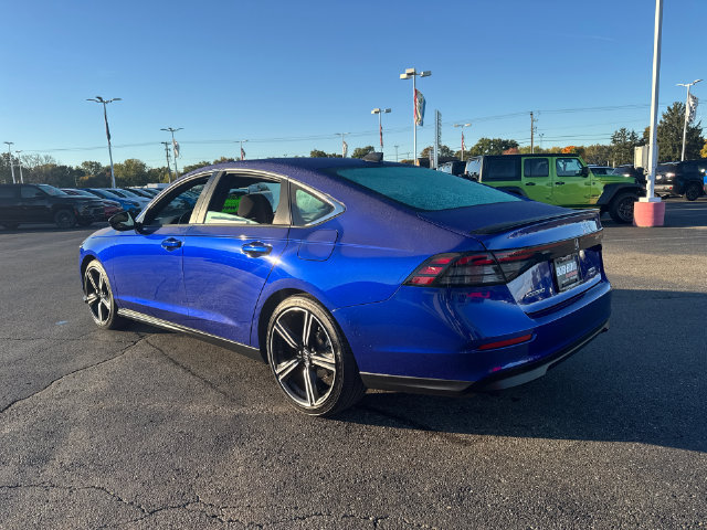 Used 2024 Honda Accord Sport image 5