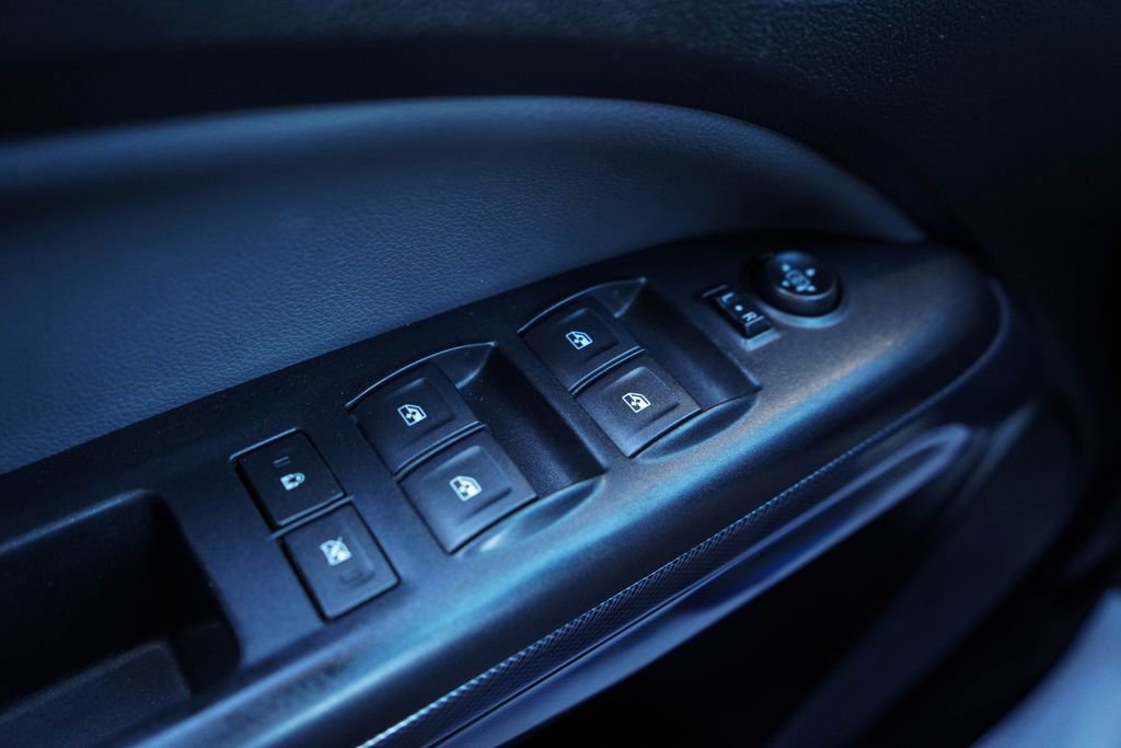 Used 2019 Chevrolet Colorado Z71 w/ Z71 Midnight Edition image 24