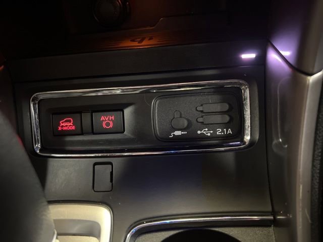 Used 2022 Subaru Ascent Premium w/ Convenience Package image 29