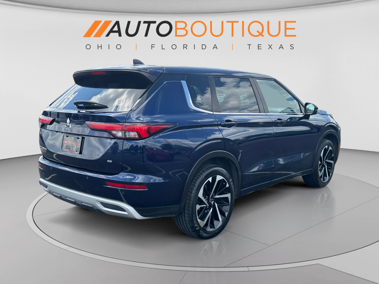 Used 2022 Mitsubishi Outlander SE FWD image 5