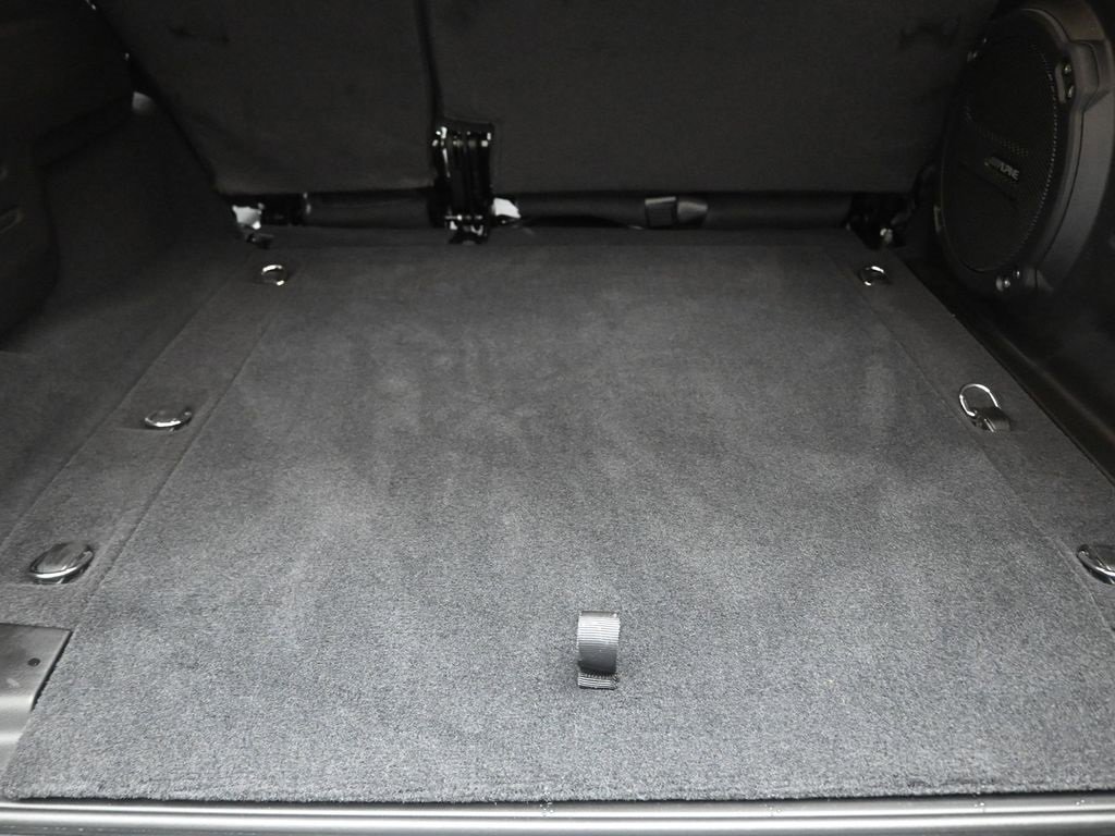 Used 2024 Jeep Wrangler Sahara w/ Technology Group image 27