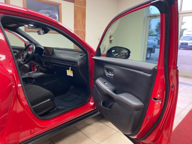 Used 2024 Honda HR-V Sport image 13