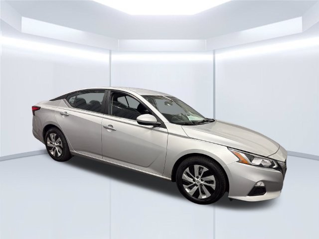 Used 2019 Nissan Altima 2.5 S FWD image 8