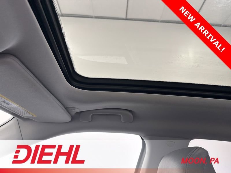 Used 2022 Jeep Compass Trailhawk w/ Sun and Sound Group image 32