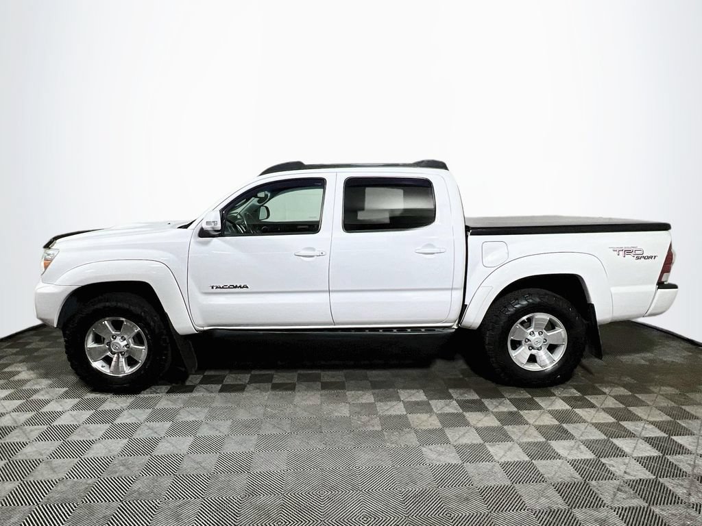 Used 2012 Toyota Tacoma 4x4 Double Cab w/ TRD Sport Pkg image 4