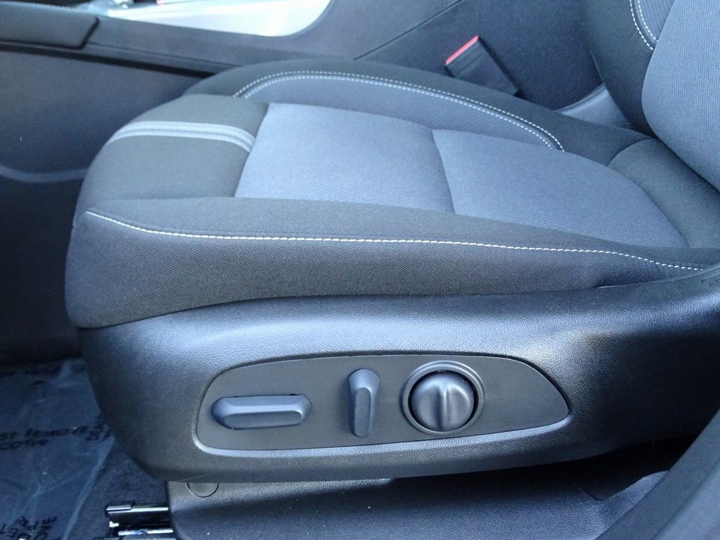 New 2025 Chevrolet Blazer LT w/ Redline Edition image 17