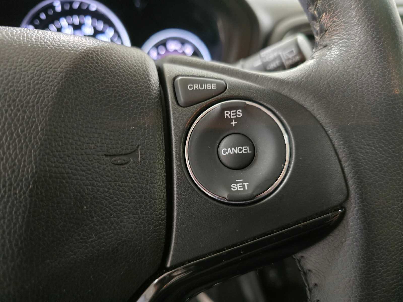 Used 2018 Honda HR-V EX-L image 30