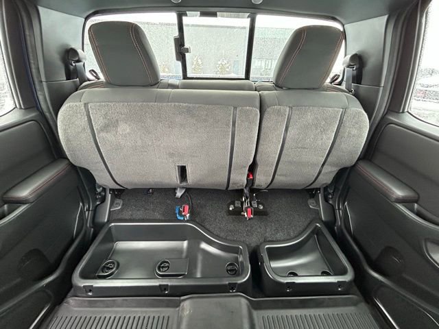 Used 2024 Nissan Frontier PRO-4X w/ Technology Package image 35