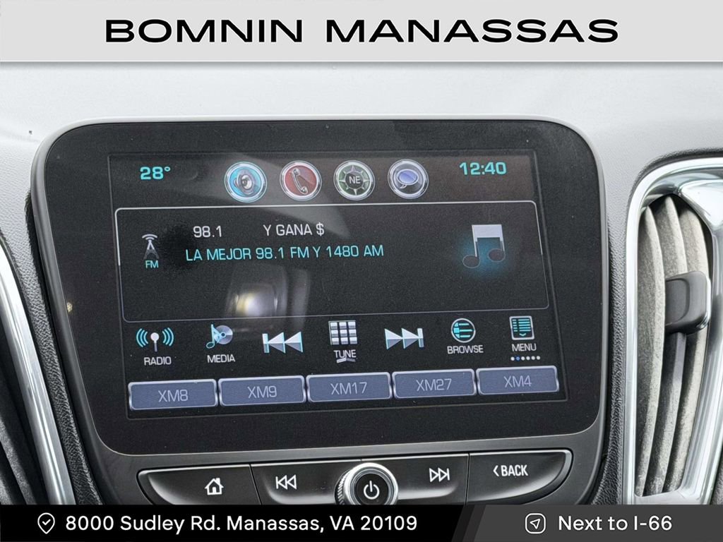 Used 2017 Chevrolet Malibu Premier image 9