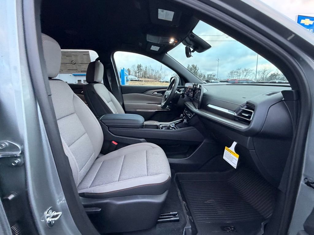 New 2026 Chevrolet Traverse LT w/ Midnight/Sport Edition image 30