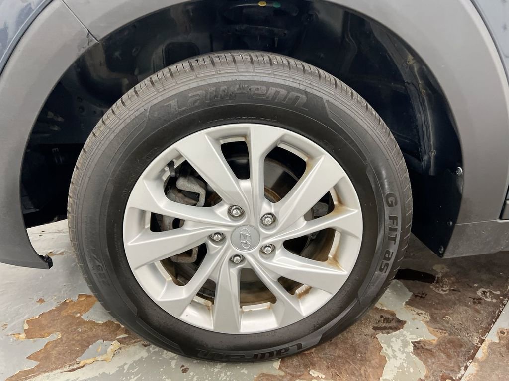 Used 2019 Hyundai Tucson SE image 26