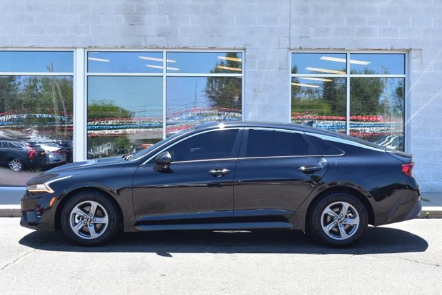 Used 2022 Kia K5 LX FWD image 2