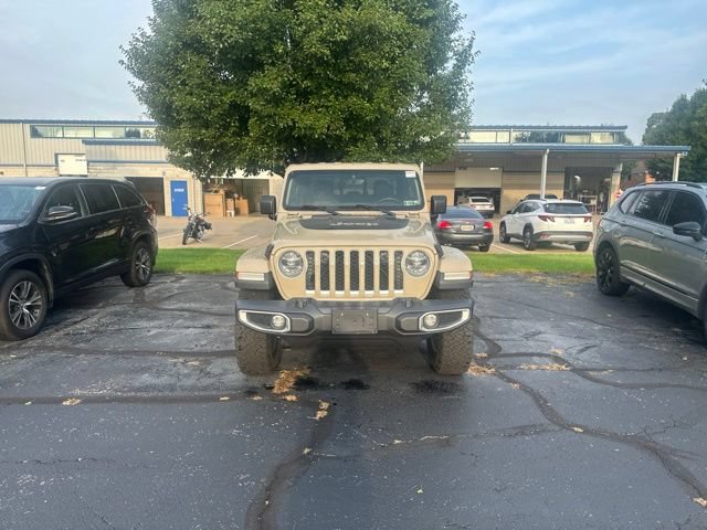 Used 2022 Jeep Gladiator Overland w/ Popular Equipment Package AWD/4WD image 2