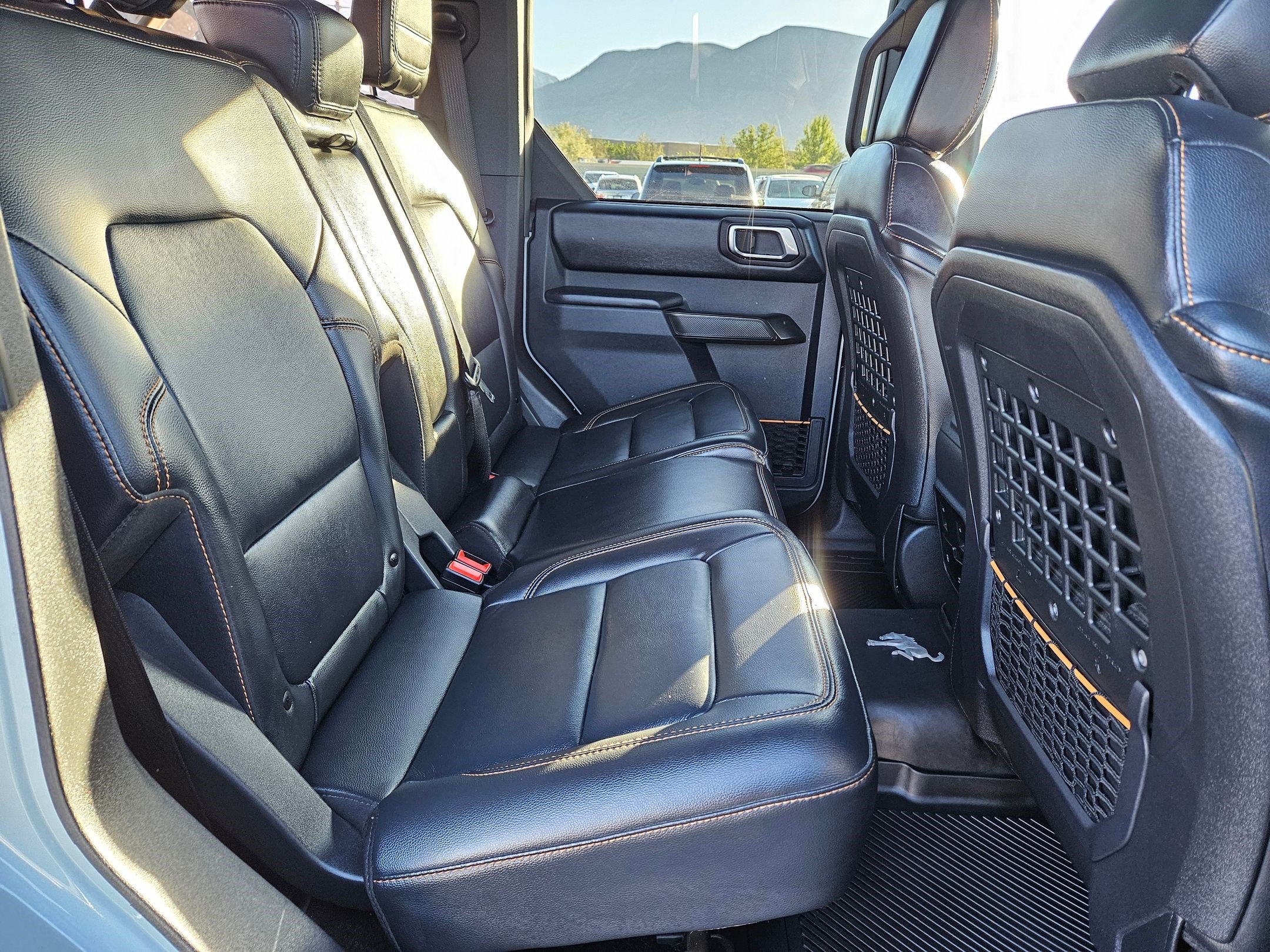 Used 2024 Ford Bronco Badlands AWD/4WD image 33
