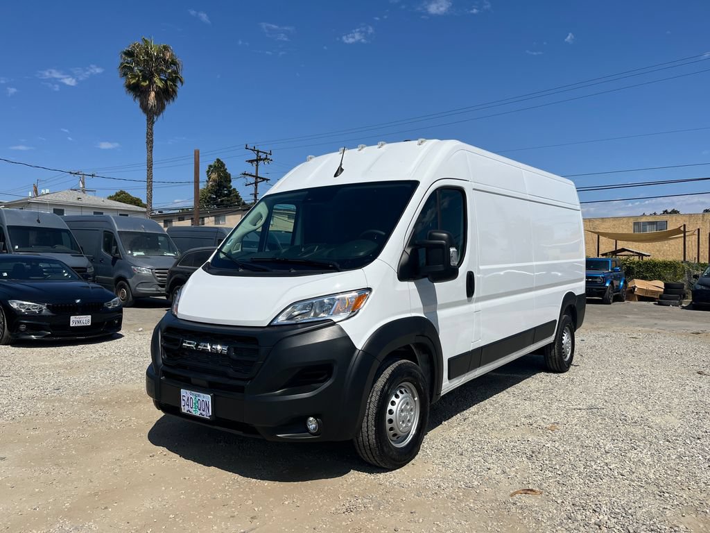 Used 2026 RAM ProMaster 2500 w/ Convenience Group FWD image 1