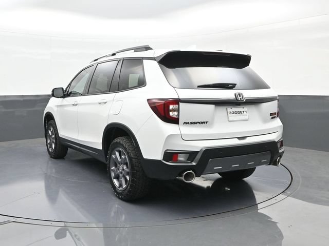 Certified 2024 Honda Passport TrailSport image 8