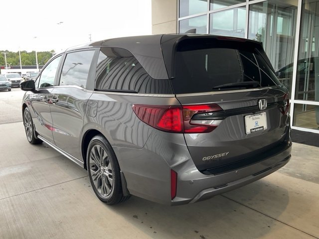 New 2026 Honda Odyssey Touring image 22