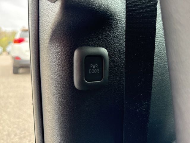 Certified 2025 Toyota Sienna Platinum AWD/4WD image 21