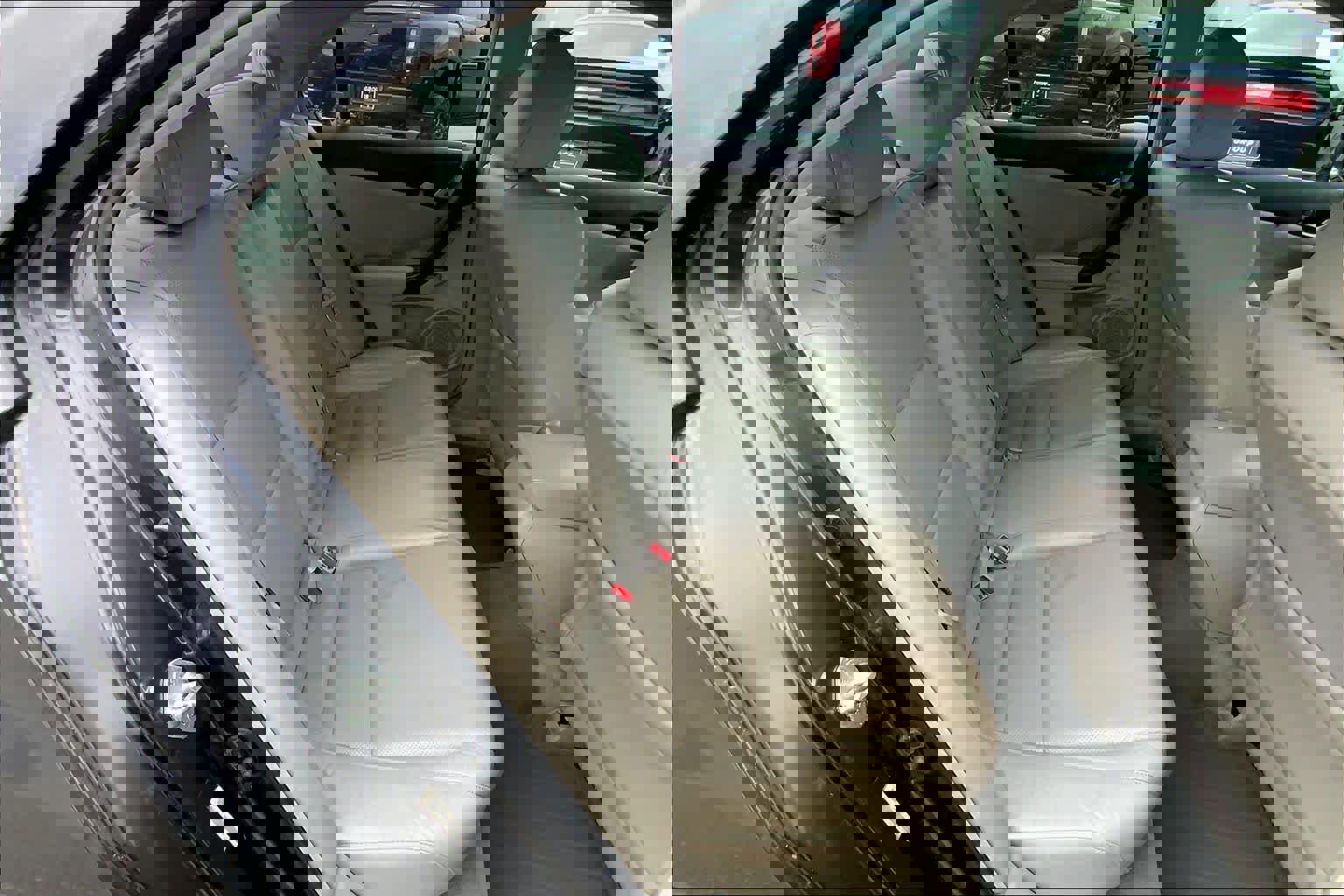 Used 2010 Acura TSX Sedan image 18