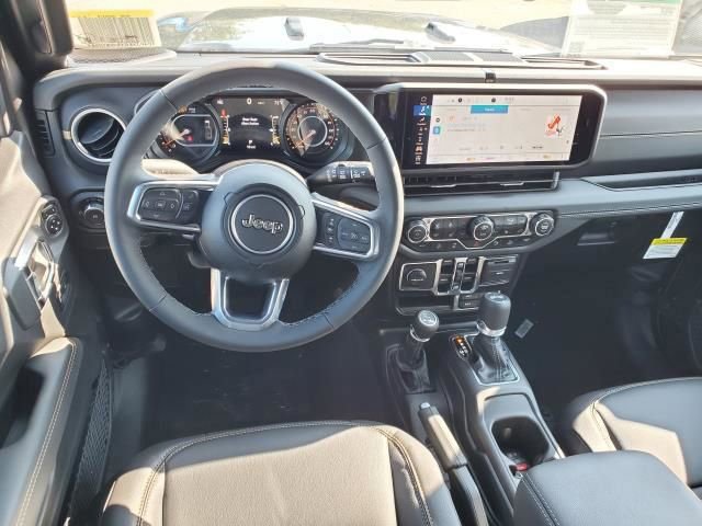 New 2025 Jeep Wrangler Sahara image 34