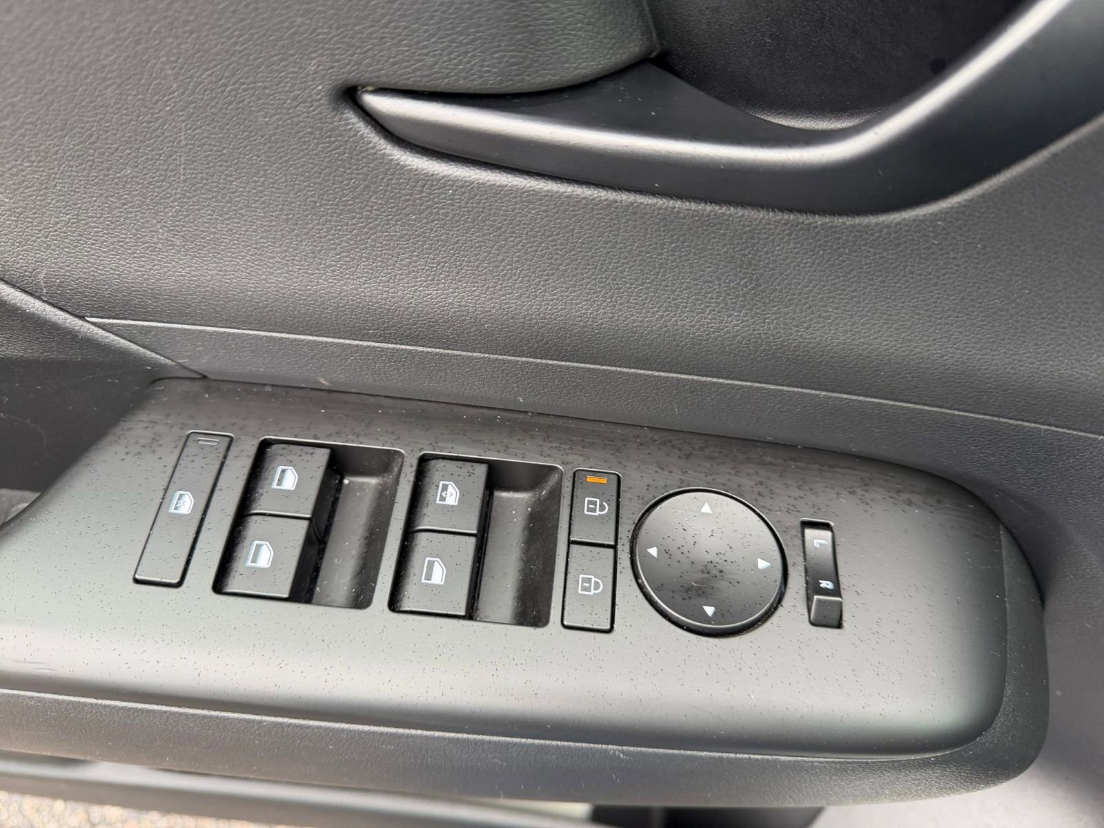 Used 2025 Hyundai Kona SEL image 20