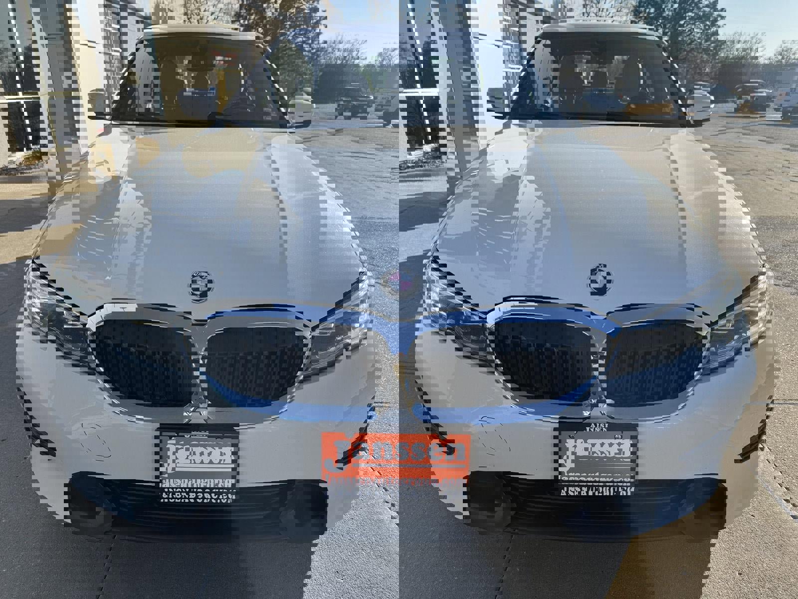 Used 2021 BMW 330i xDrive Sedan image 4