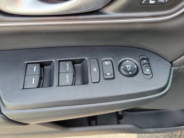 Certified 2021 Honda CR-V Touring image 22