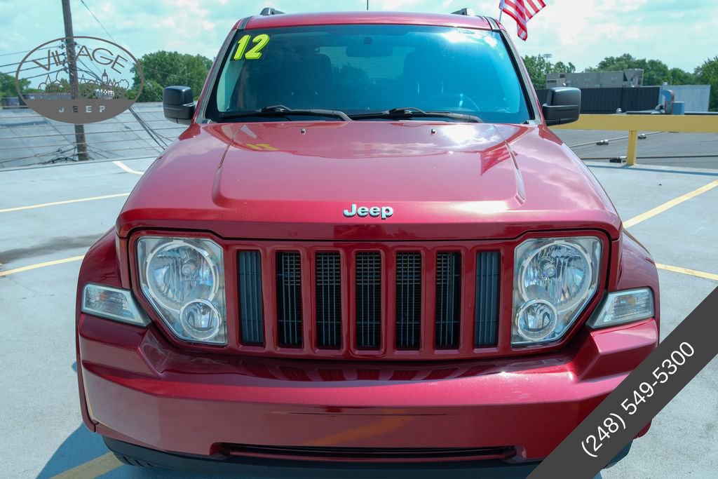 Used 2012 Jeep Liberty Sport w/ Popular Equipment Group AWD/4WD image 3