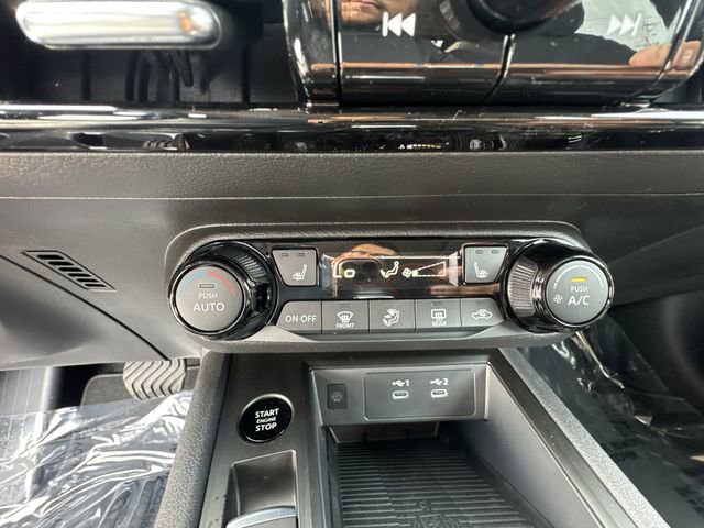 New 2026 Nissan Kicks SV w/ SV Premium Package AWD/4WD image 18