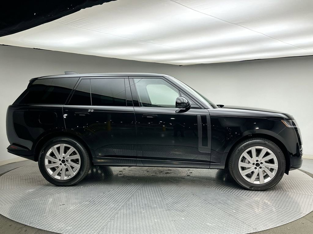 New 2026 Land Rover Range Rover SE AWD/4WD image 12
