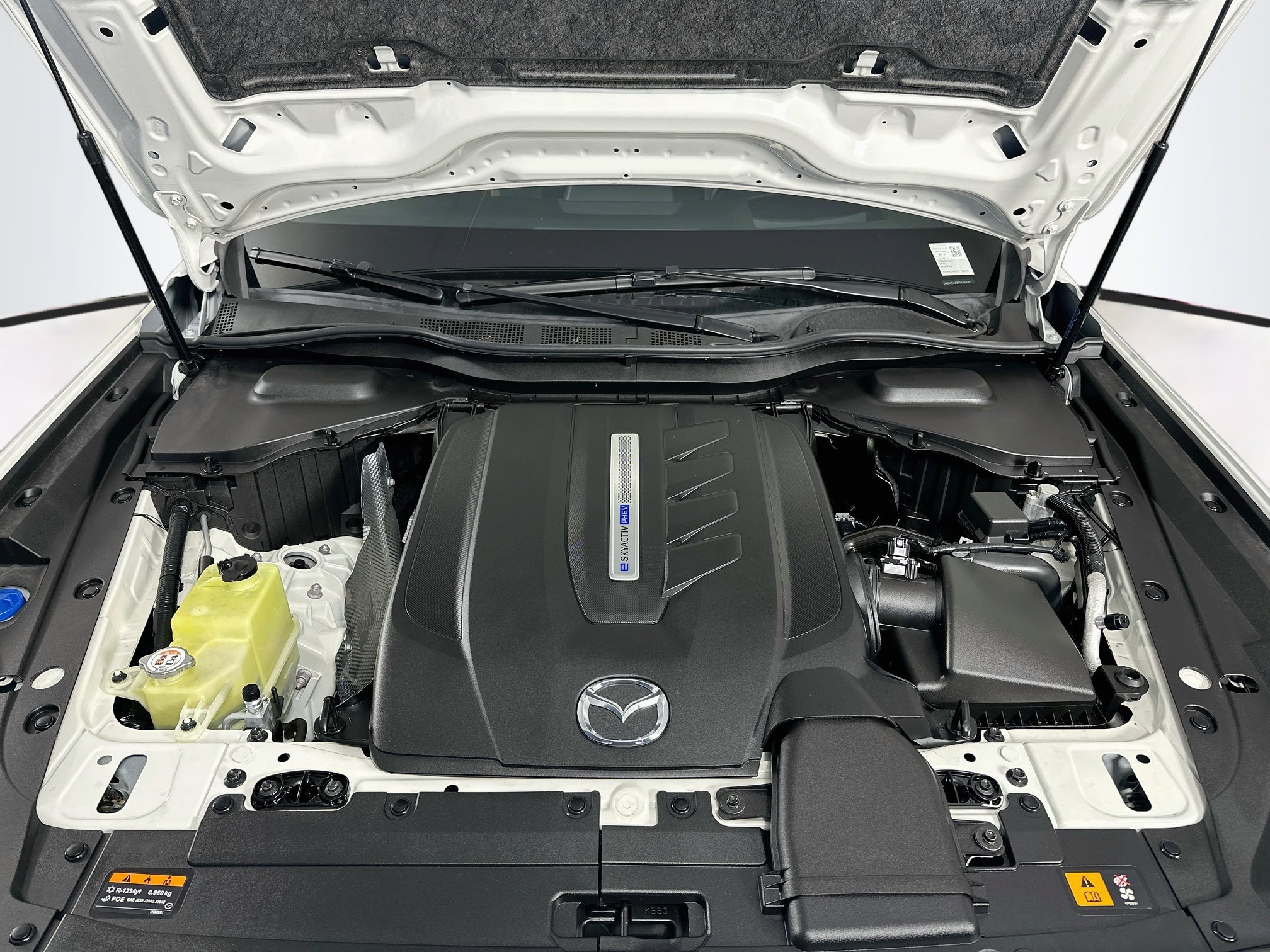 Used 2024 MAZDA CX-90 Plug-In Hybrid w/ Premium Plus AWD/4WD image 37