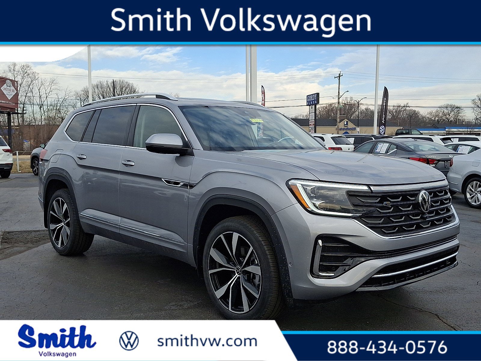 New 2026 Volkswagen Atlas SEL Premium R-Line video 1