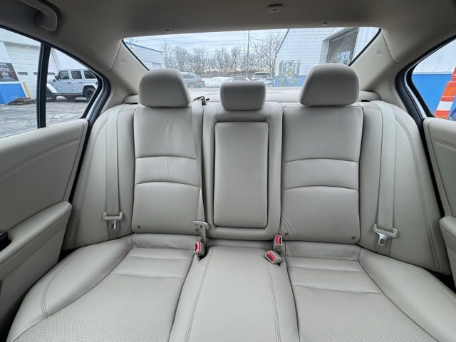 Used 2016 Honda Accord EX-L image 11