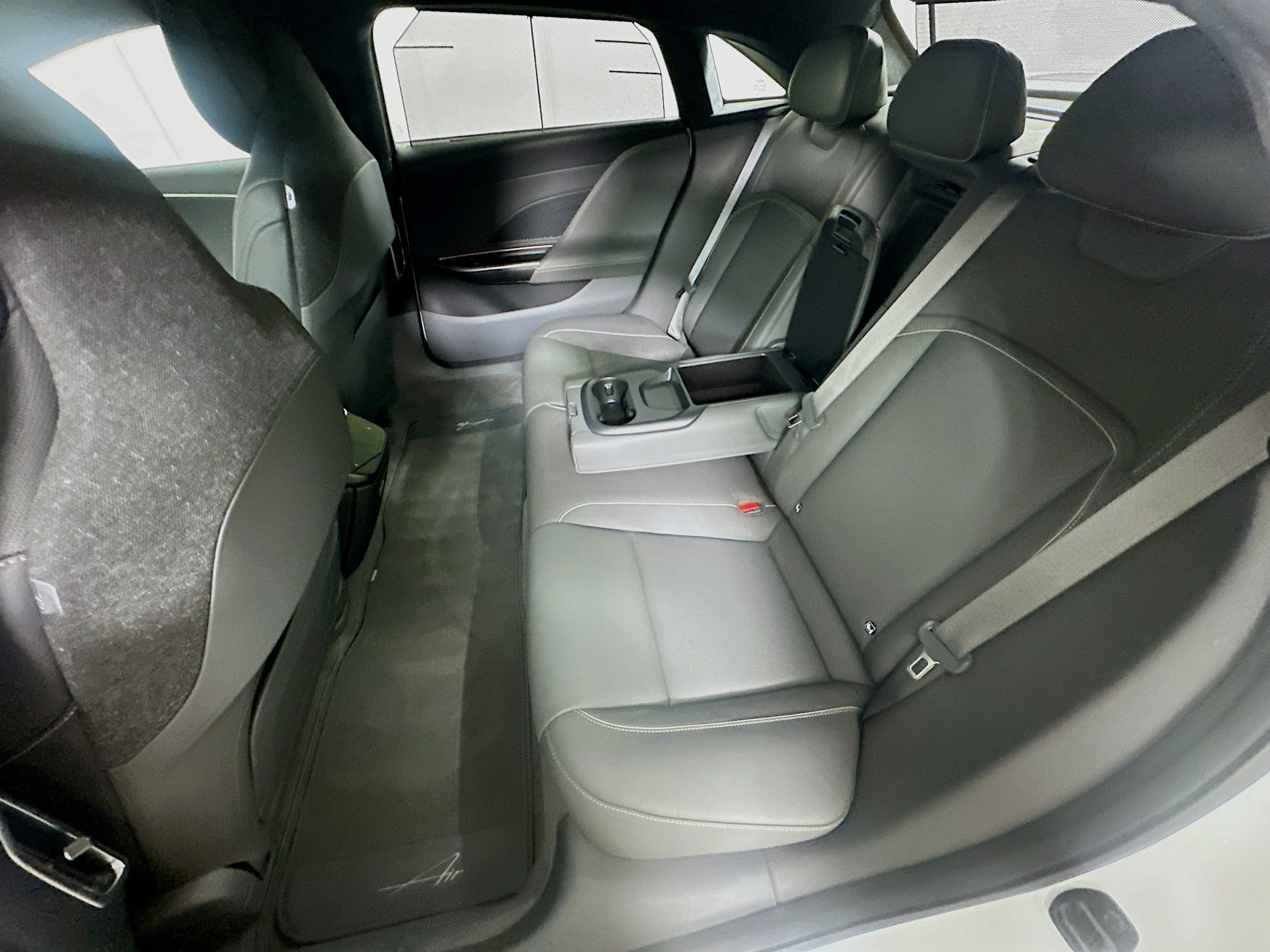 Used 2024 Lucid Air Touring AWD/4WD image 26