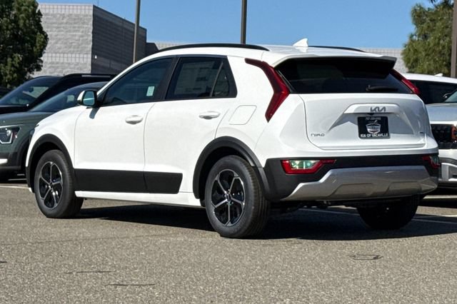 New 2026 Kia Niro LX FWD image 7