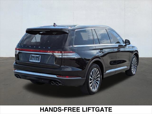 Used 2023 Lincoln Aviator Reserve w/ Equipment Group 201A image 5