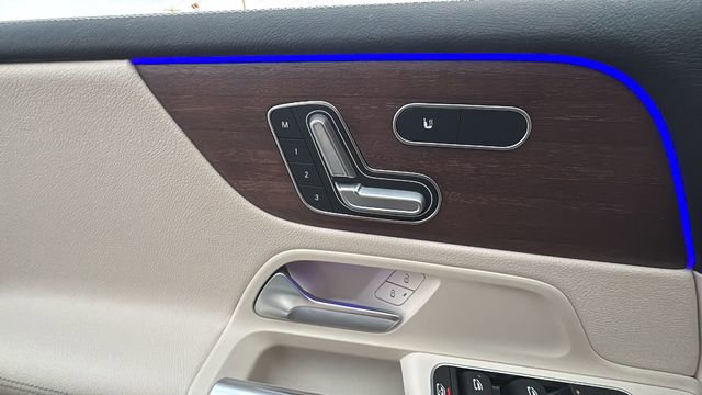 Used 2022 Mercedes-Benz GLB 250 GLB 250 image 19