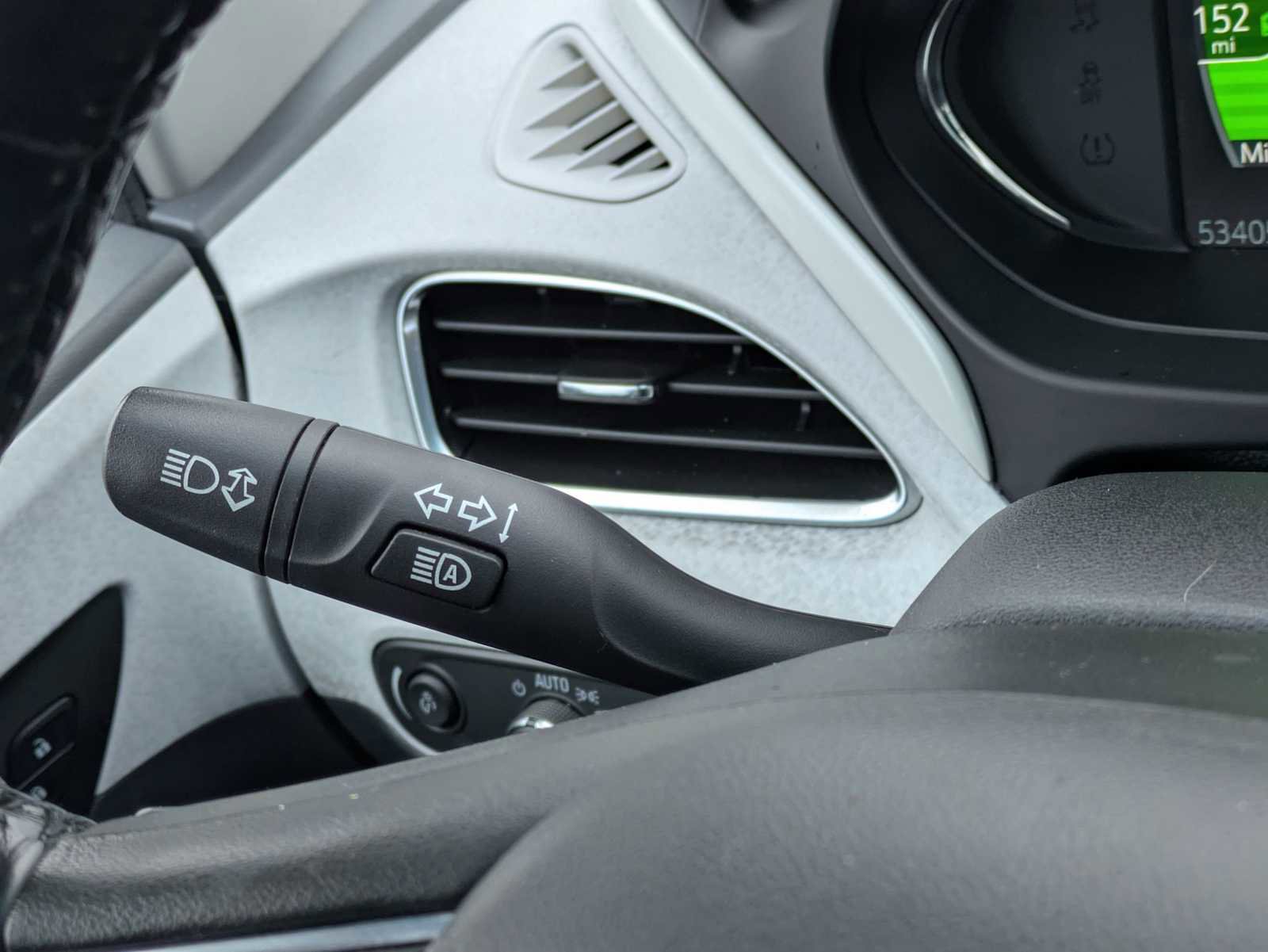 Used 2017 Chevrolet Bolt Premier w/ Driver Confidence II Package image 26