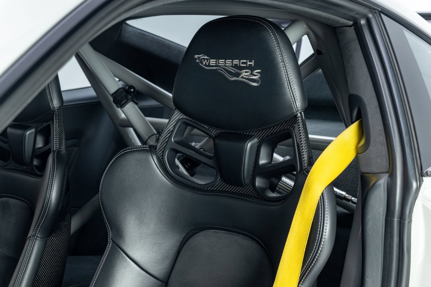 Used 2018 Porsche 911 GT2 RS RWD image 60