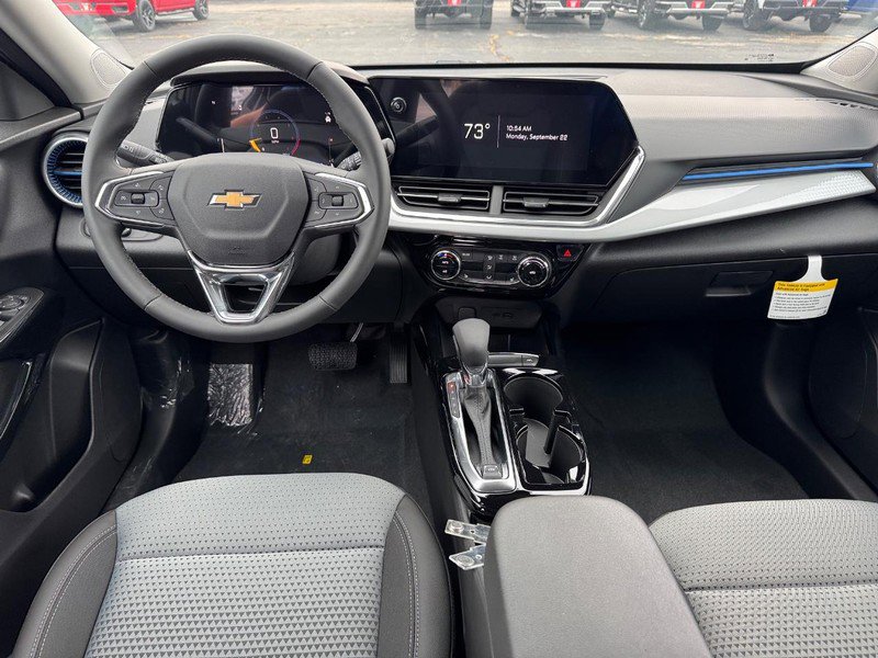 New 2026 Chevrolet Trax LT w/ Driver Confidence Package image 6