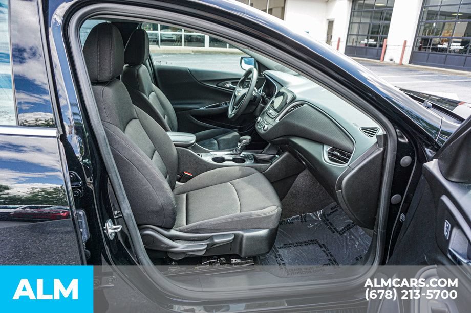 Used 2024 Chevrolet Malibu LT FWD image 22
