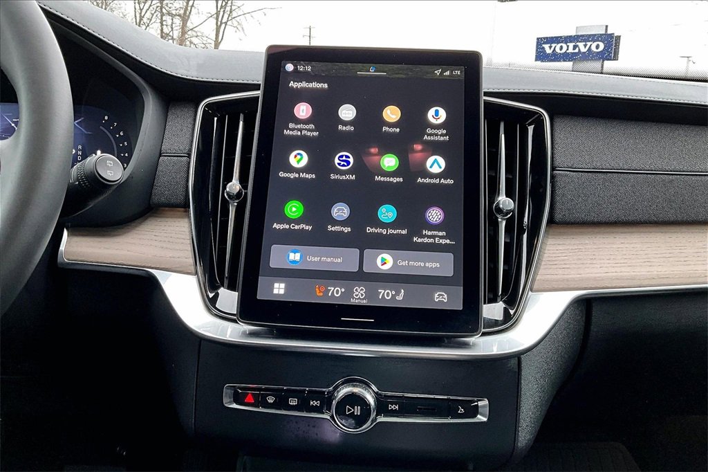 Used 2026 Volvo XC90 B5 Plus w/ Protection Package image 15