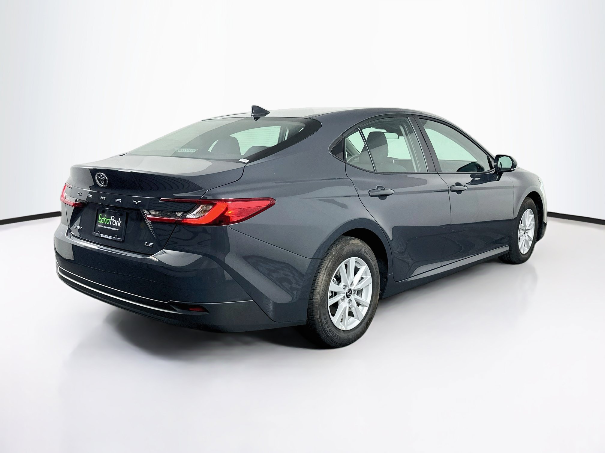 Used 2026 Toyota Camry LE FWD image 9