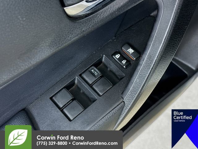Used 2017 Toyota Corolla SE FWD image 20
