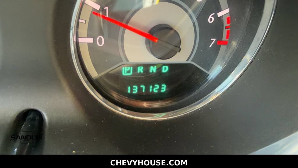 Used 2013 Chrysler 200 Touring FWD image 12