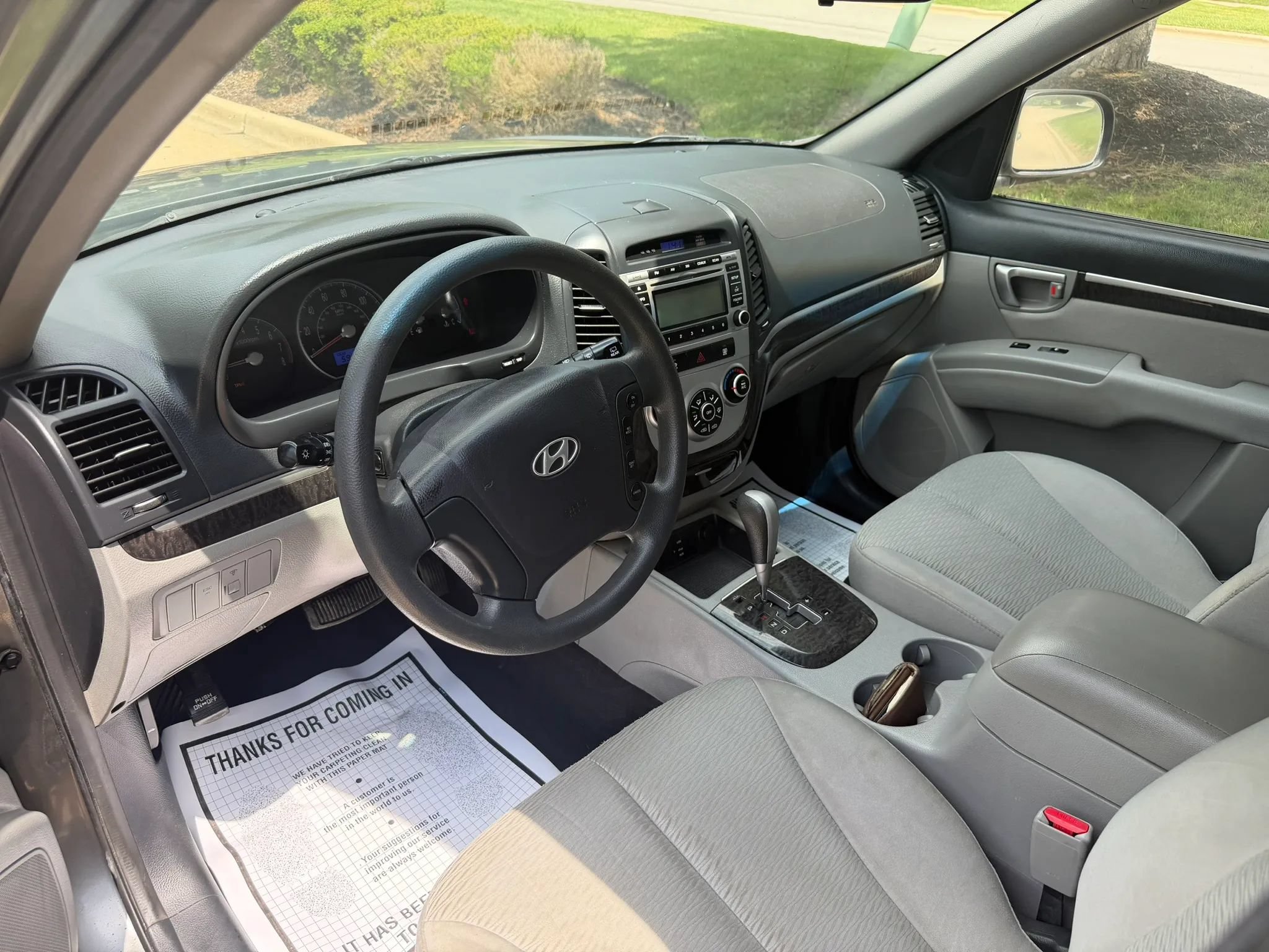 Used 2009 Hyundai Santa Fe GLS FWD image 13