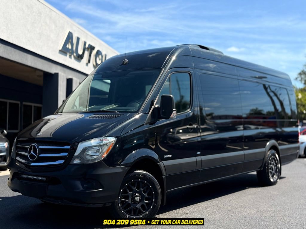 Used 2015 Mercedes-Benz Sprinter 3500 image 1